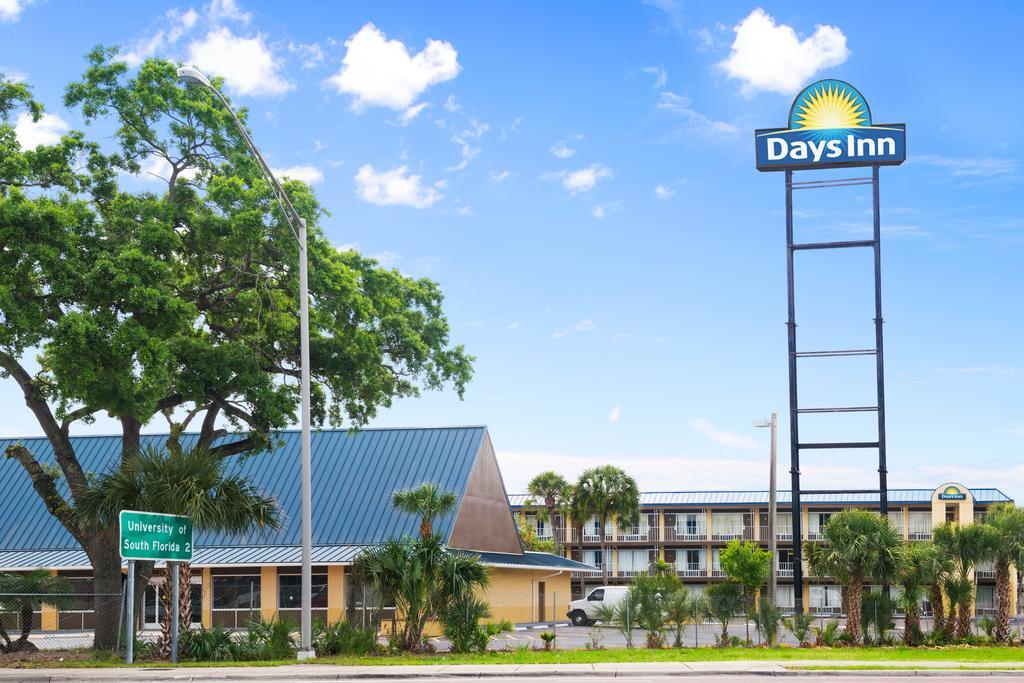 Days Inn Tampa North Of Busch Gardens Exterior foto